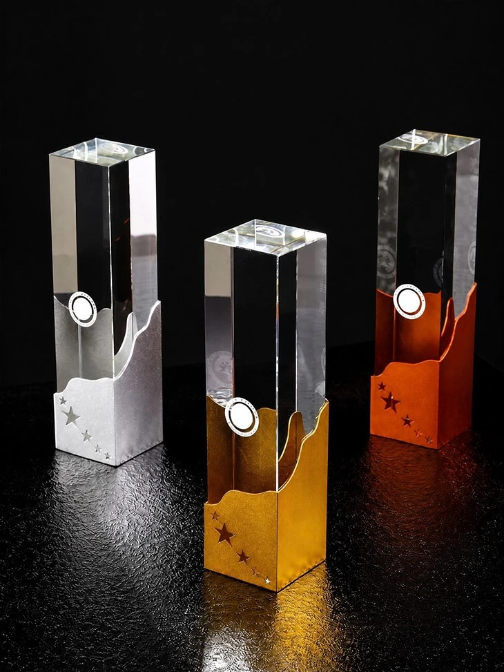 Custom Engraved Column Metal Crystal Trophy